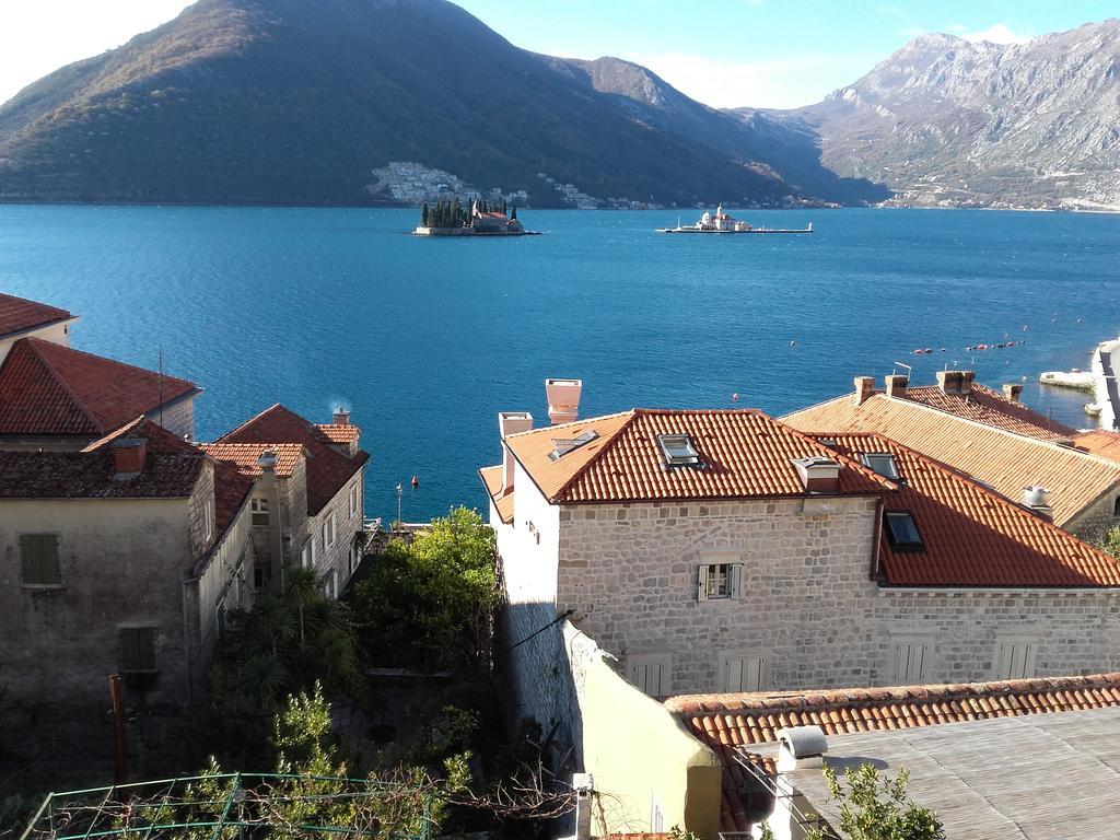 Guest House Dragutinovic Perast Exterior foto